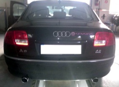 Audi A8 Quattro sportuitlaat van Ulter